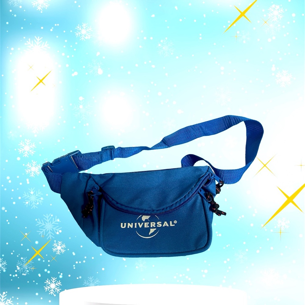 EUC. Unisex Universal Studios Fanny Pack. 3 Zipper Pockets. Snap Buckle Closure.